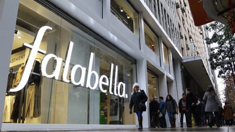 Sigue el achique: Falabella despidió a 200 empleados