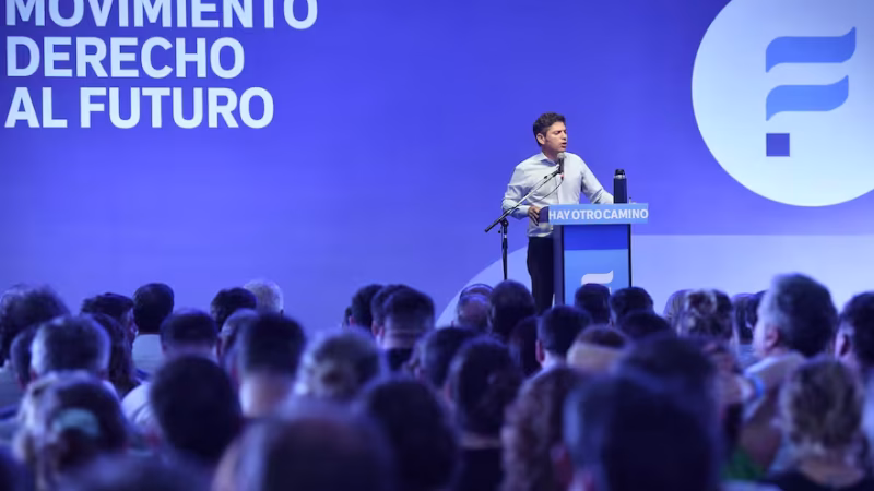 Con miras al 2027, Kicillof busca avanzar y ganar terreno.